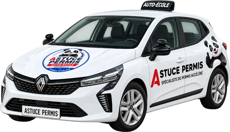 Voiture-école Astuce Permis floquée, auto-école à Bordeaux